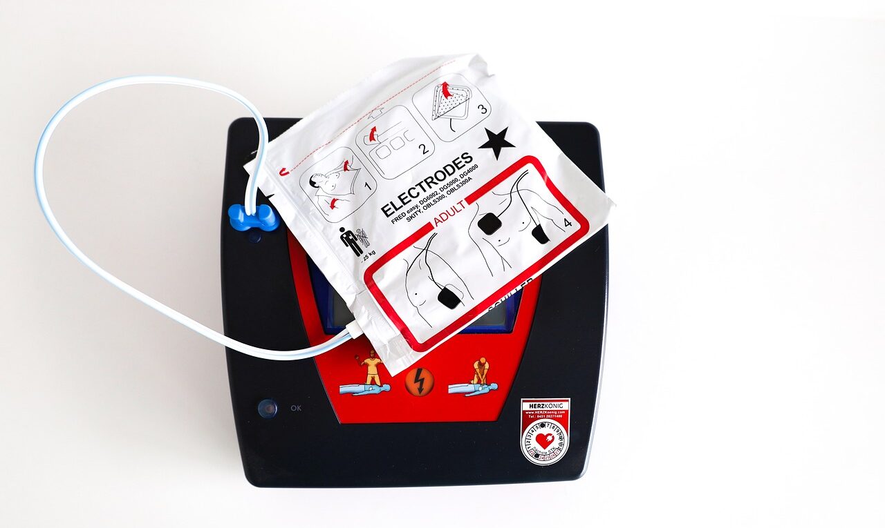 Salt H20 Revive - CPR AED, defibrillator, first aid